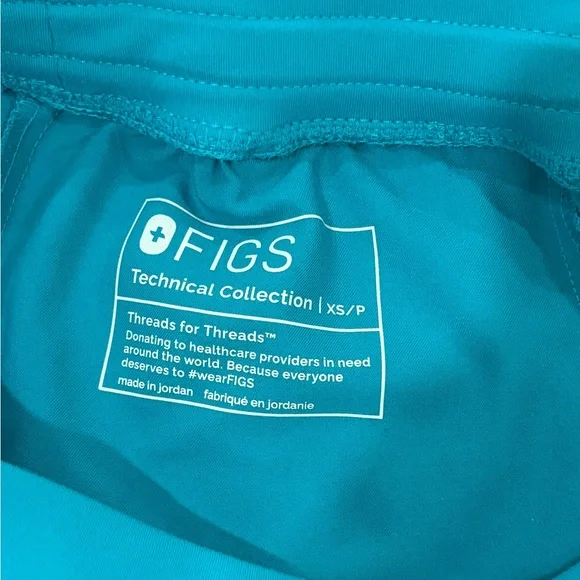 Figs Blue Rafaela Top & Zamora Joggers - Picture 6 of 8